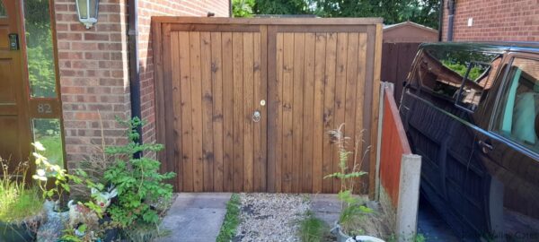 Willow pair in a casing